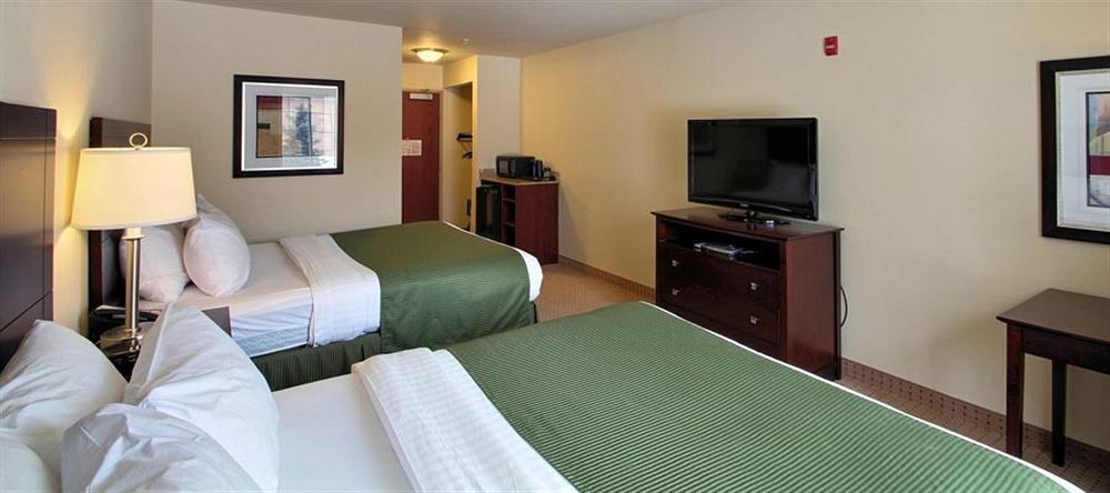 Cobblestone Inn & Suites - Eads Bagian luar foto